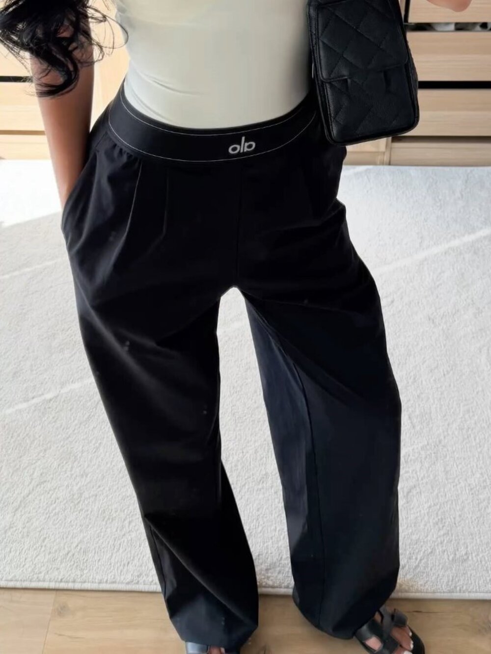Women's Black Commuting Yoga Pants ALO Yoga🔥Regular inner seam length 30 inche